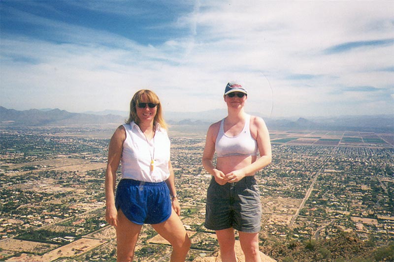 Ginni and Cindy on Camelback.jpg 99.4K